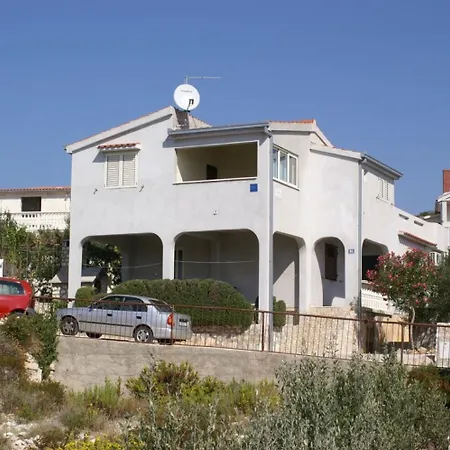Barry - Sea View And Free Parking Apartment