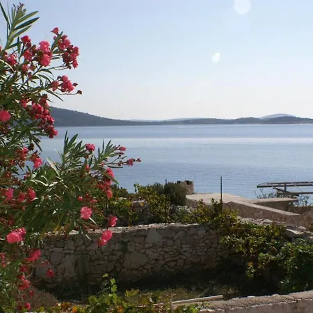 Barry - Sea View And Free Parking Apartment