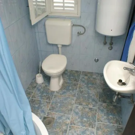 Barry - Sea View And Free Parking Apartmán